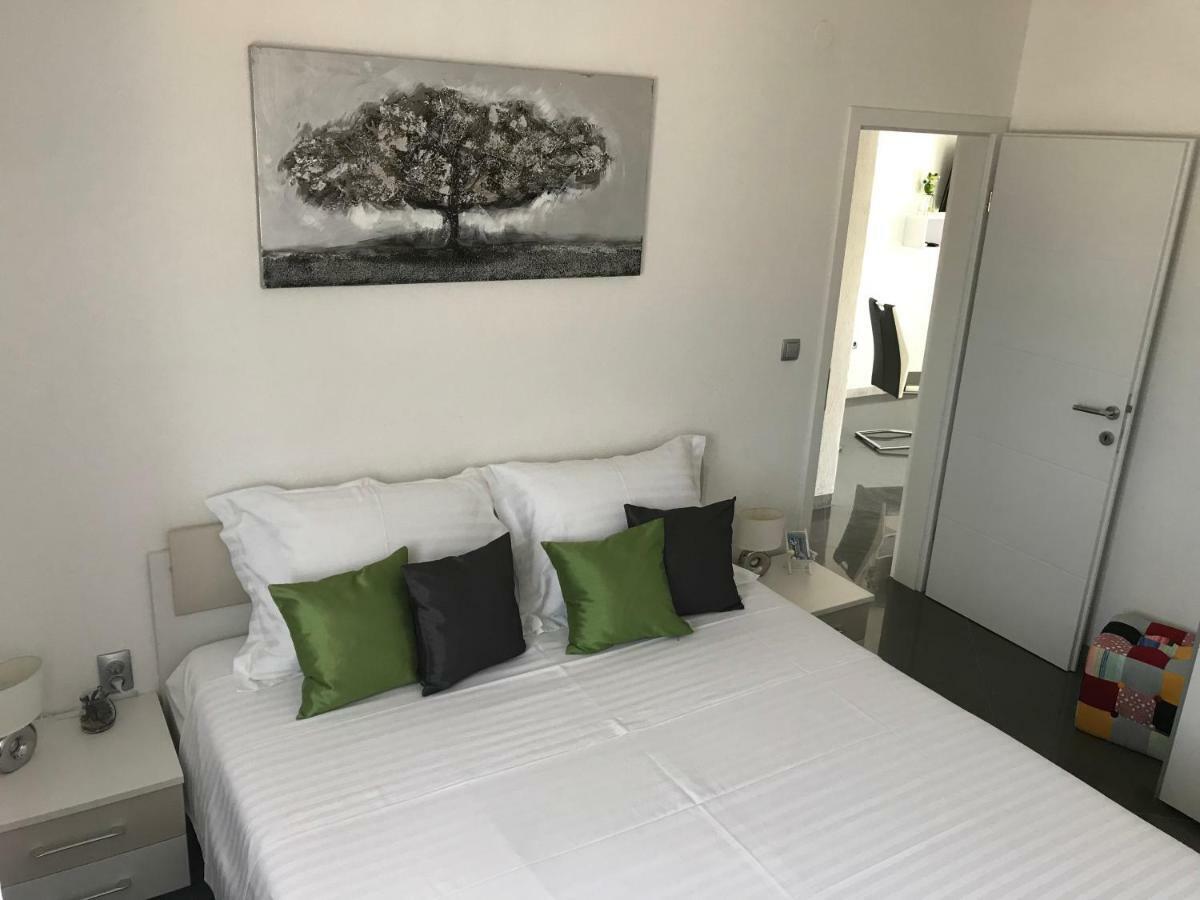 Hvar Apartments Felix Хвар Екстериор снимка
